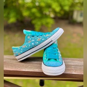 ✨NEW✨Jeweled All-Star Converse Sneakers